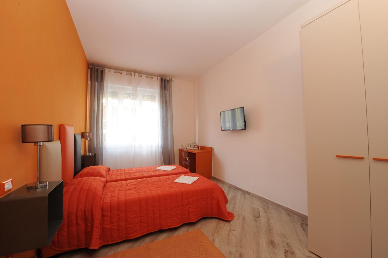B&B Ariston Pisa Tower 外观 照片